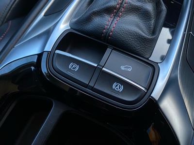 2022 MG Hs - Thumbnail