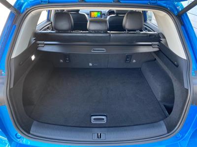 2022 MG Hs - Thumbnail