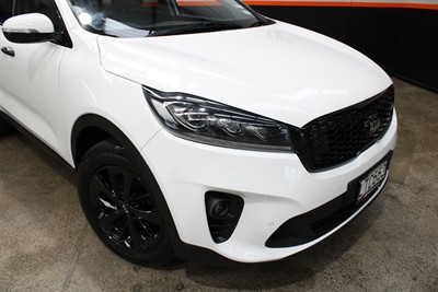 2018 Kia Sorento - Thumbnail