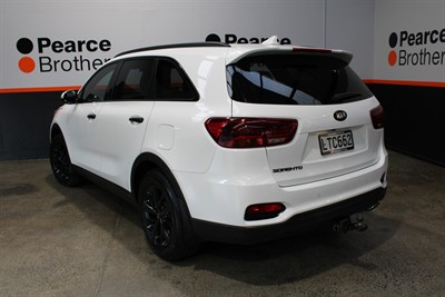 2018 Kia Sorento - Thumbnail