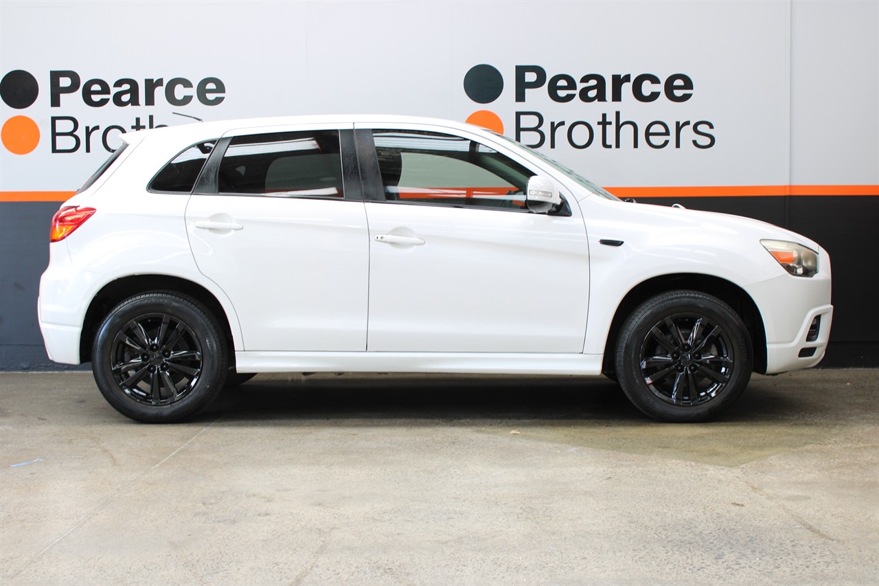 2012 Mitsubishi Rvr