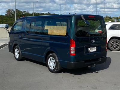 2013 Toyota Hiace - Thumbnail