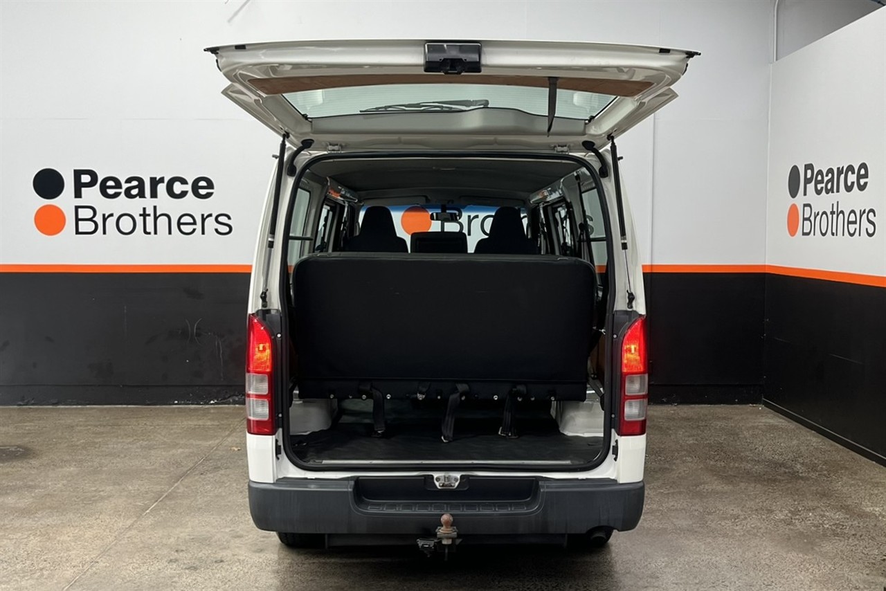 2010 Toyota Hiace