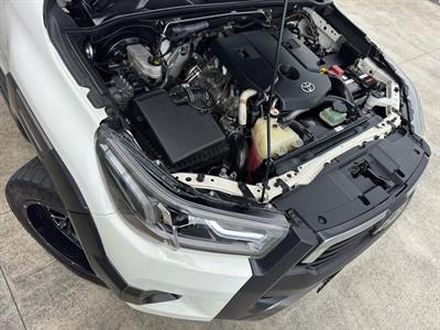 2022 Toyota Hilux - Thumbnail
