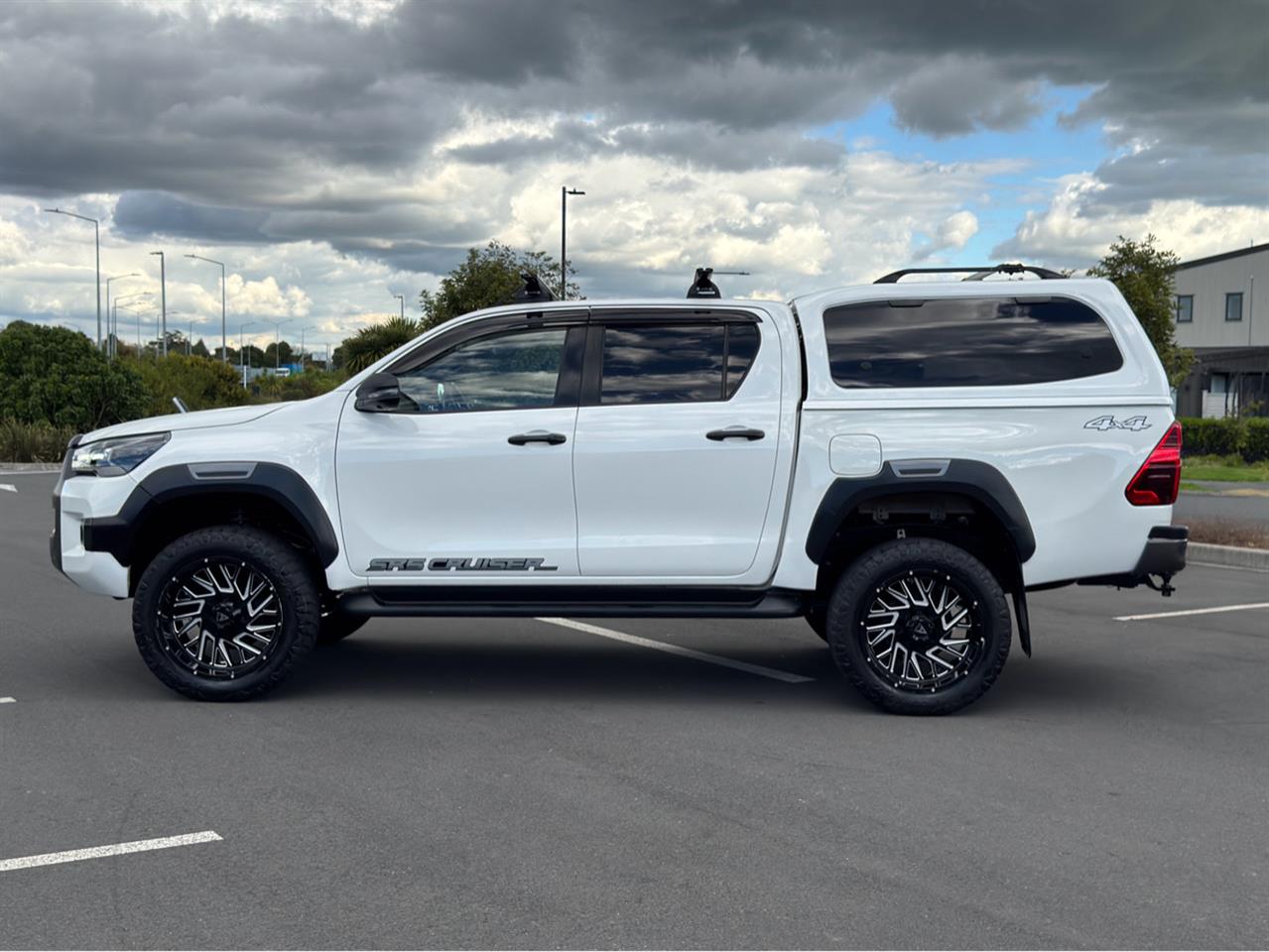 2022 Toyota Hilux