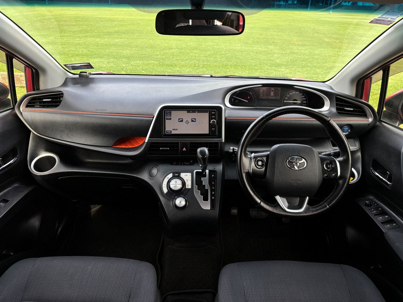 2016 Toyota Sienta