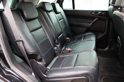 2022 Ford Everest - Thumbnail