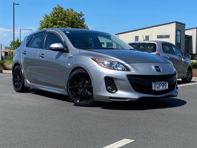 2011 Mazda Mazda3 - Thumbnail