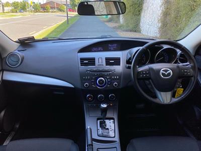 2011 Mazda Mazda3 - Thumbnail