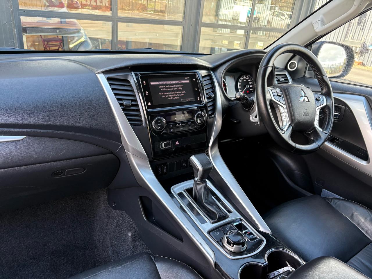 2016 Mitsubishi Pajero Sport