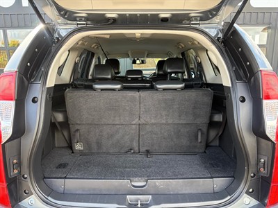 2016 Mitsubishi Pajero Sport - Thumbnail