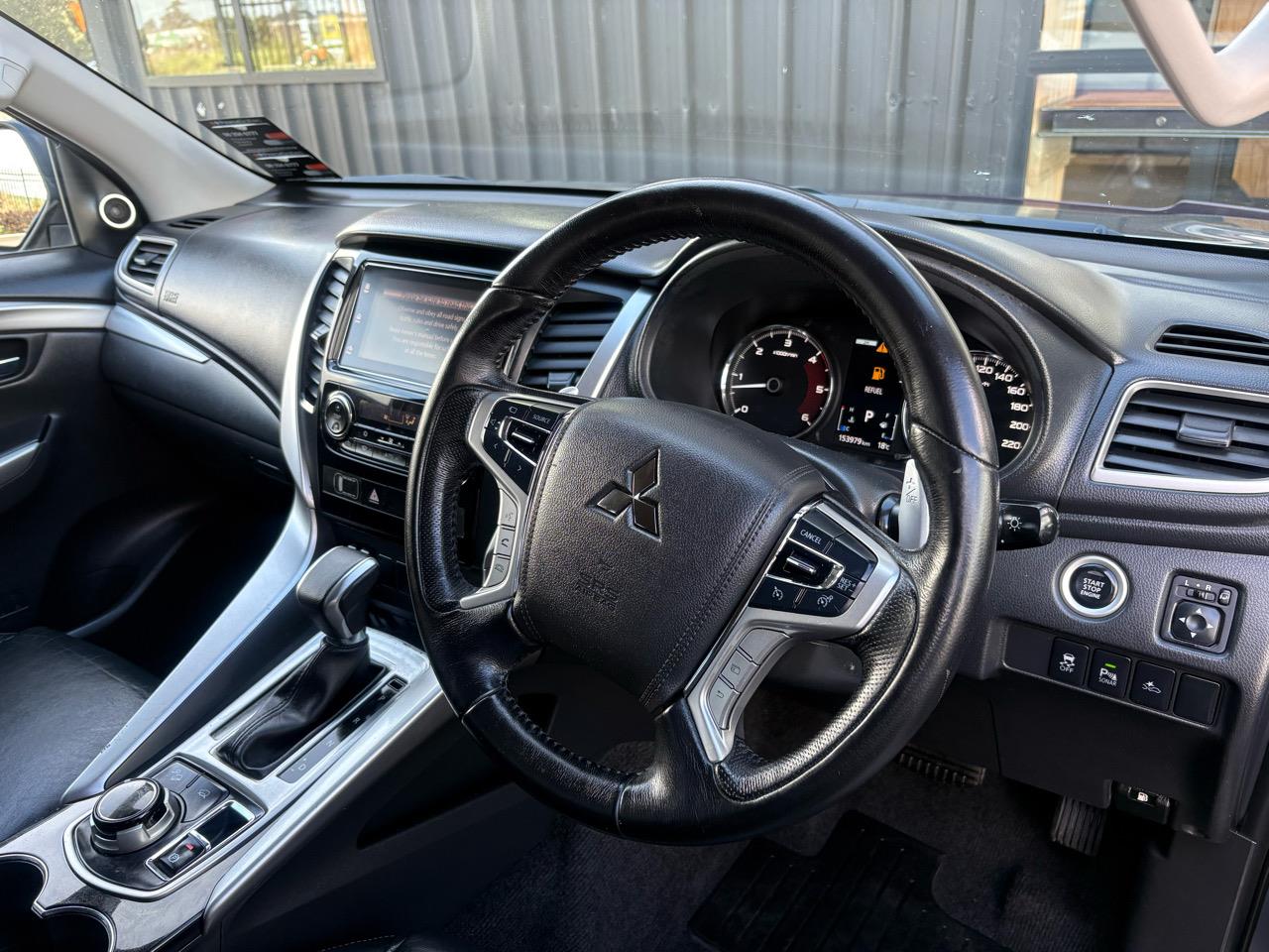 2016 Mitsubishi Pajero Sport