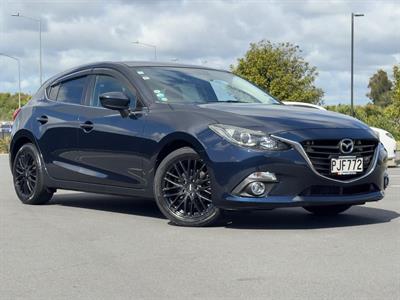 2013 Mazda Axela
