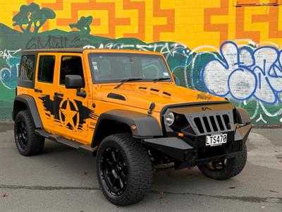 2012 Jeep WRANGLER - Thumbnail