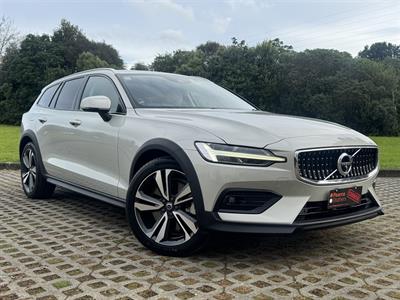 2022 Volvo V60 - Image Coming Soon