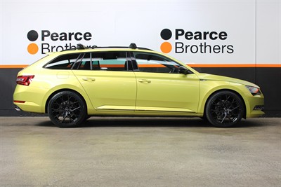 2018 Skoda Superb - Thumbnail