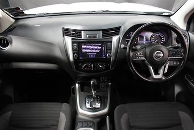 2022 Nissan Navara - Thumbnail