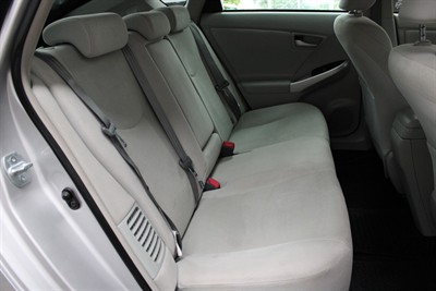 2014 Toyota PRIUS - Thumbnail