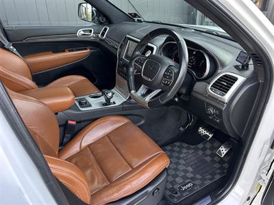 2014 Jeep Grand Cherokee - Thumbnail
