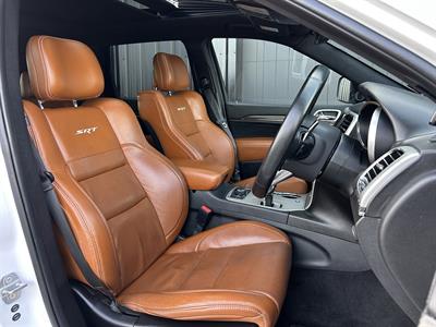 2014 Jeep Grand Cherokee - Thumbnail