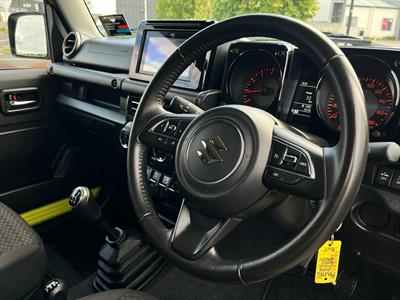 2022 Suzuki Jimny - Thumbnail