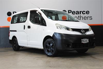 2015 Nissan Nv200 - Thumbnail
