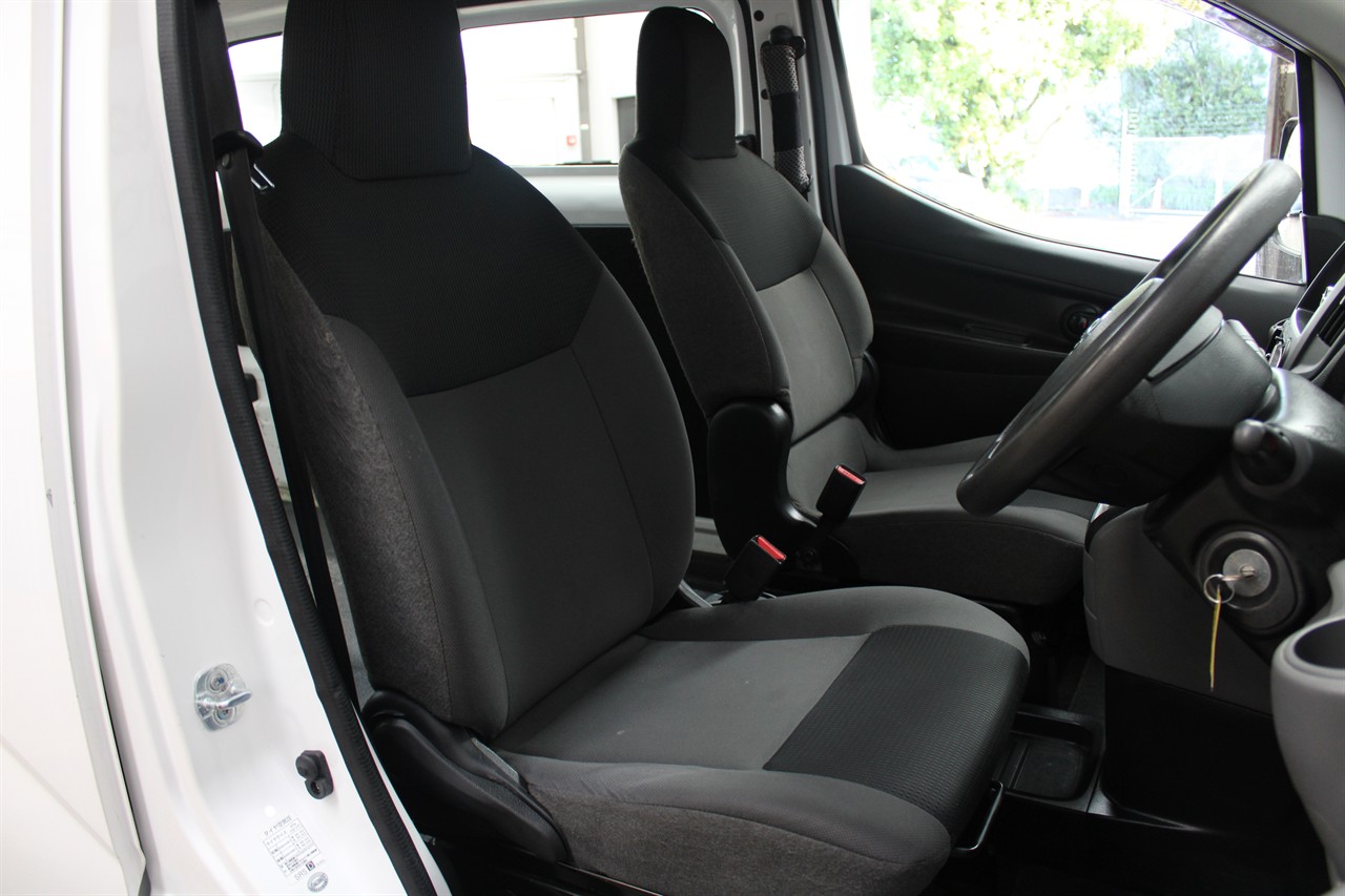 2015 Nissan Nv200