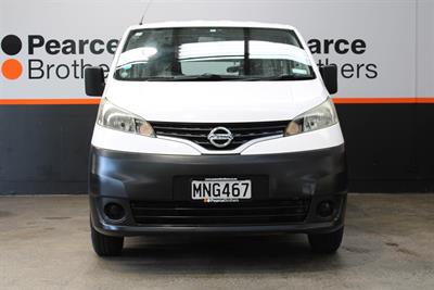 2015 Nissan Nv200 - Thumbnail