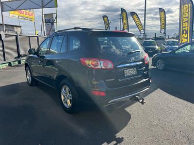 2013 Hyundai Santa Fe - Thumbnail