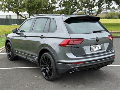 2019 Volkswagen Tiguan - Thumbnail