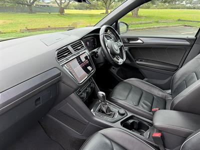 2019 Volkswagen Tiguan - Thumbnail