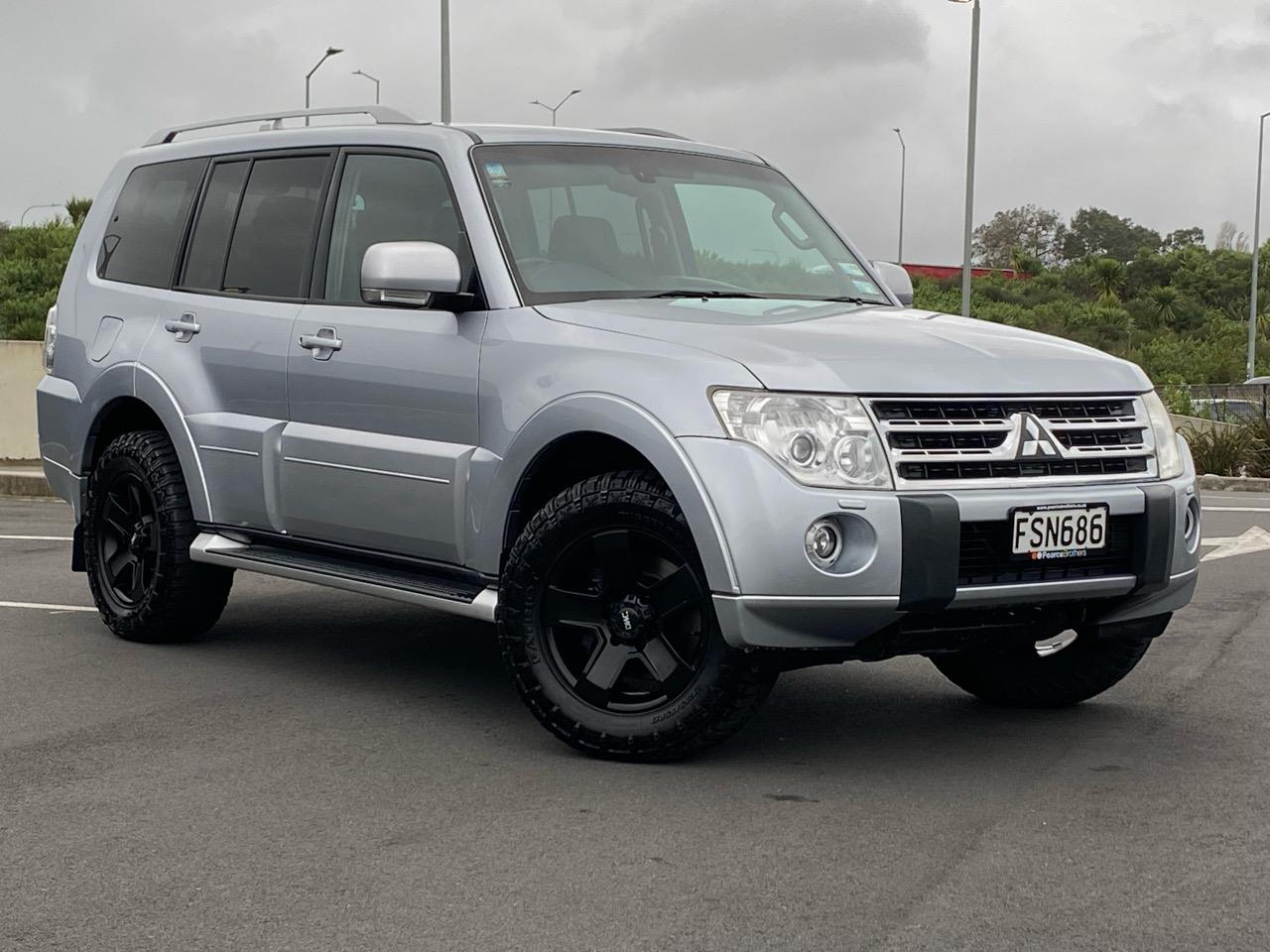 2011 Mitsubishi Pajero