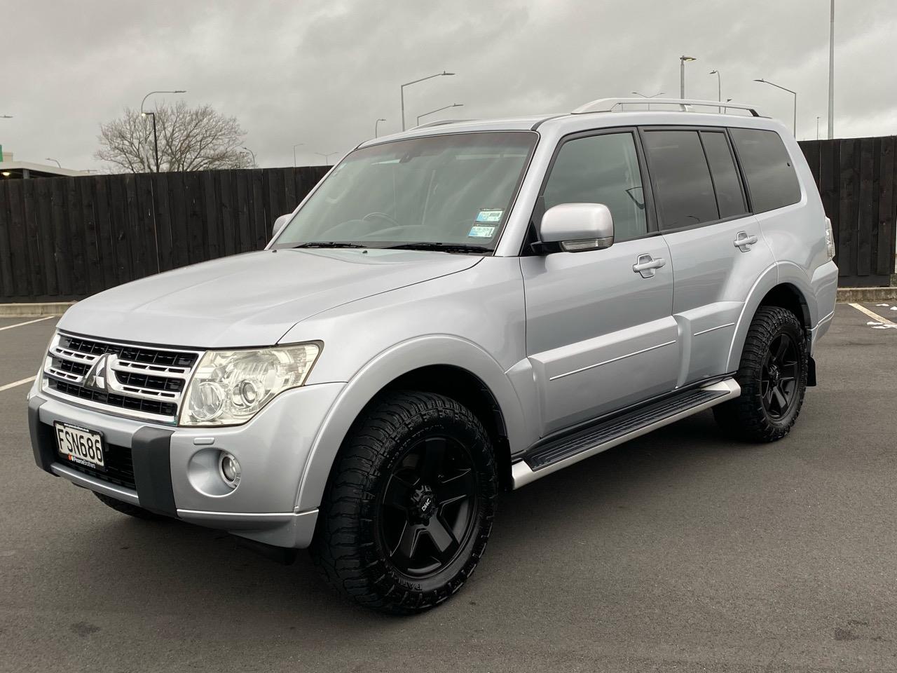 2011 Mitsubishi Pajero