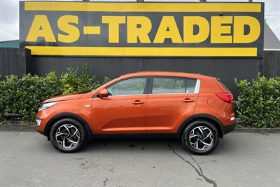 2015 Kia Sportage - Thumbnail