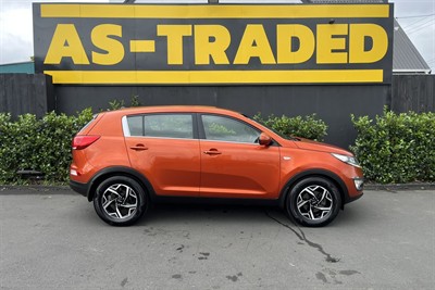 2015 Kia Sportage - Thumbnail