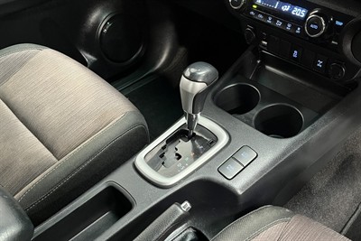 2018 Toyota Hilux - Thumbnail