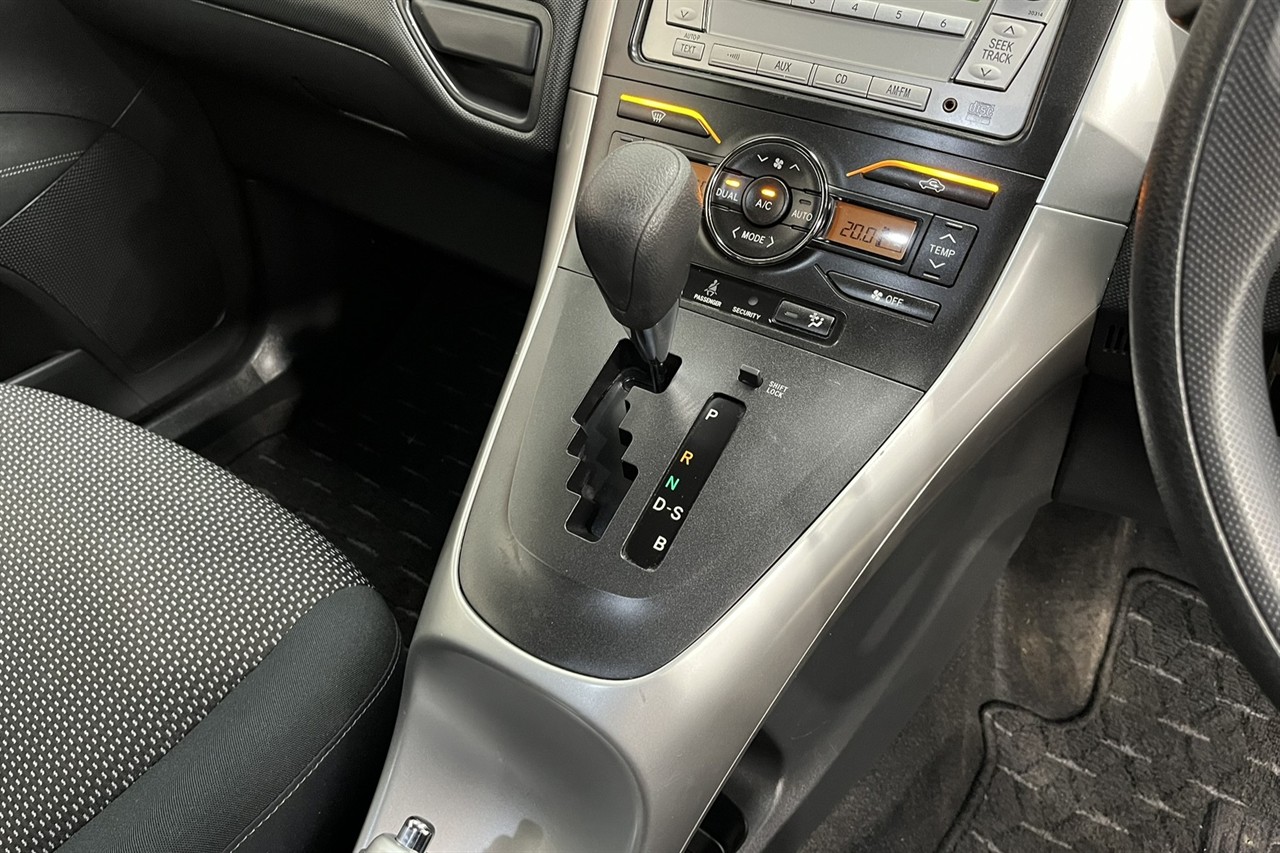 2009 Toyota Auris
