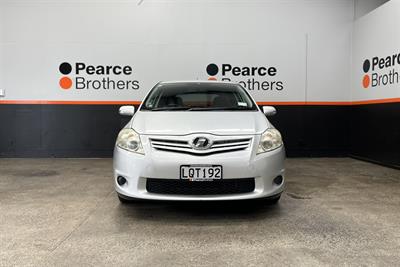 2009 Toyota Auris - Thumbnail