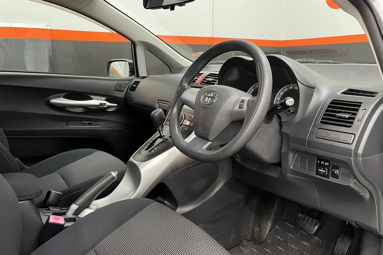 2009 Toyota Auris