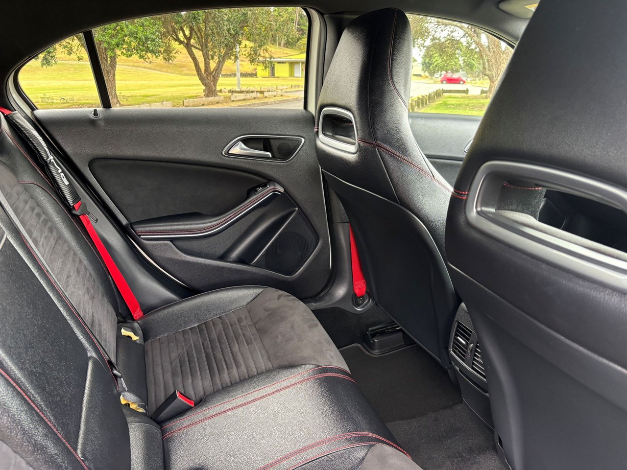 2013 Mercedes-Benz A 250