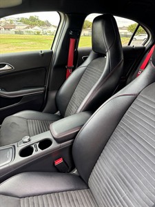 2013 Mercedes-Benz A 250 - Thumbnail