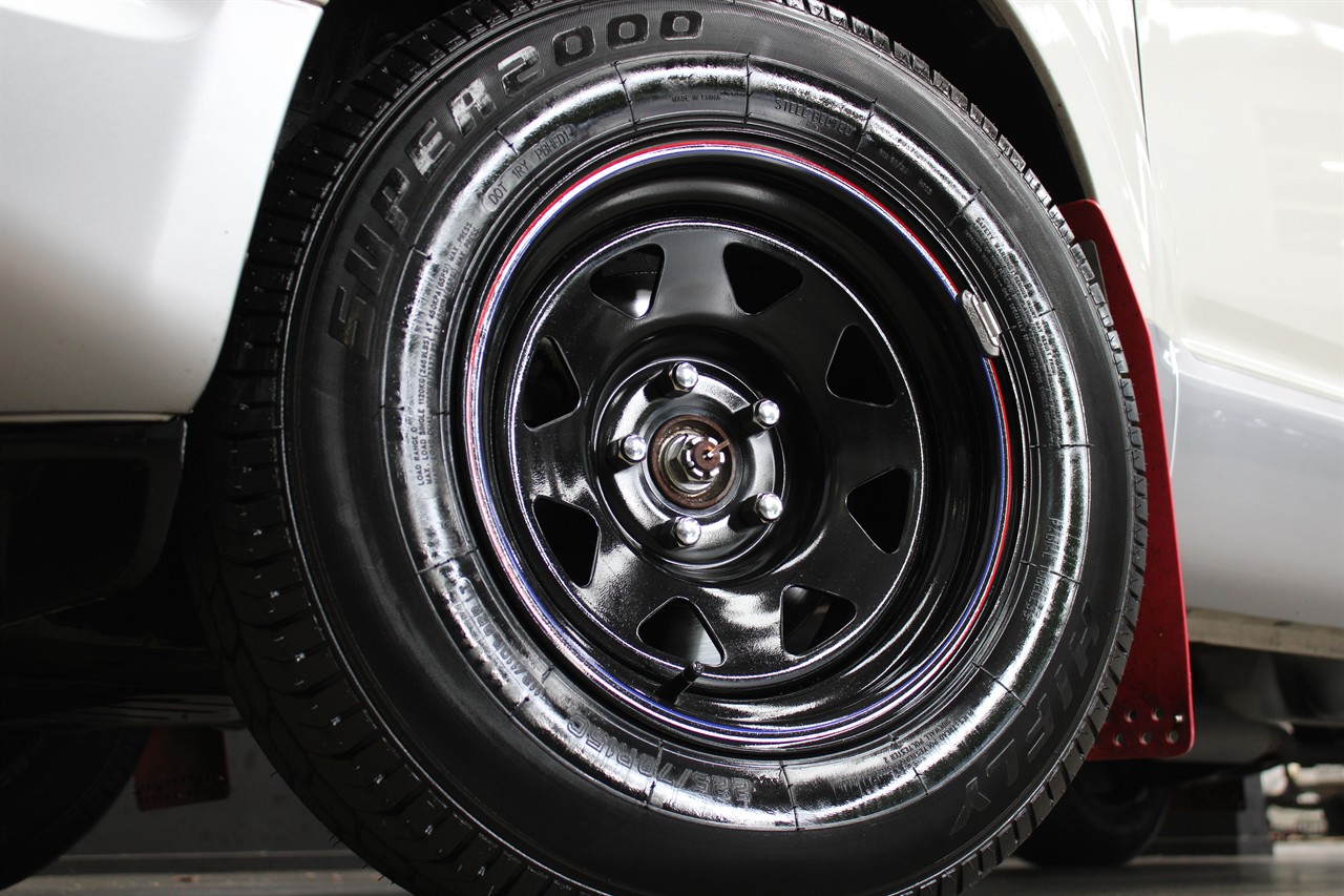 2011 Mitsubishi Delica