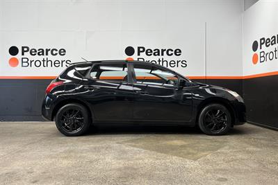 2013 Nissan Pulsar - Thumbnail