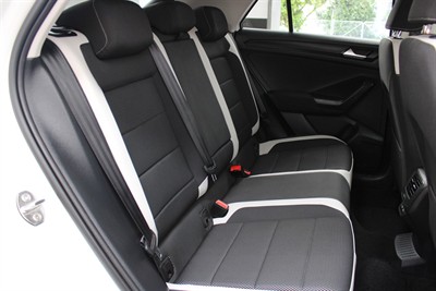 2021 Volkswagen T-Roc - Thumbnail