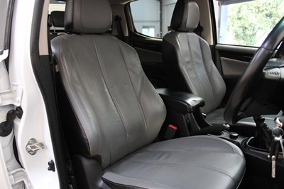 2015 Holden Colorado - Thumbnail