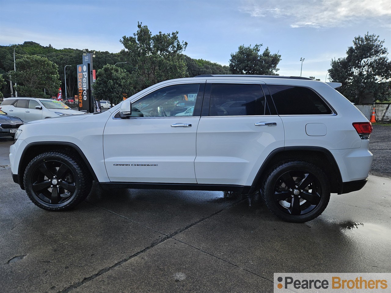 2014 Jeep GRAND CHEROKEE