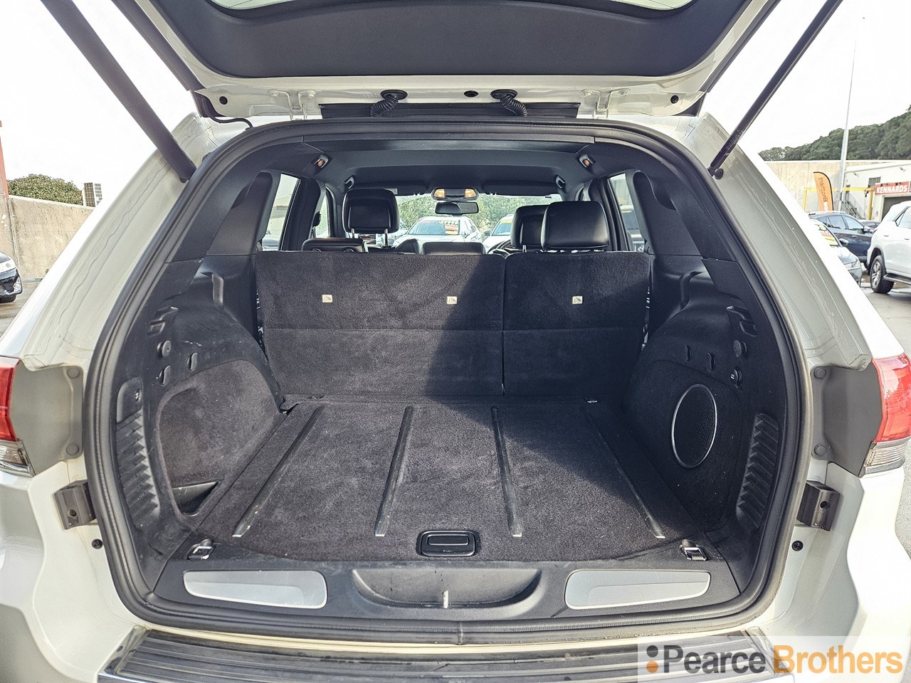 2014 Jeep GRAND CHEROKEE