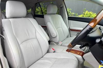 2004 Lexus RX330 - Thumbnail