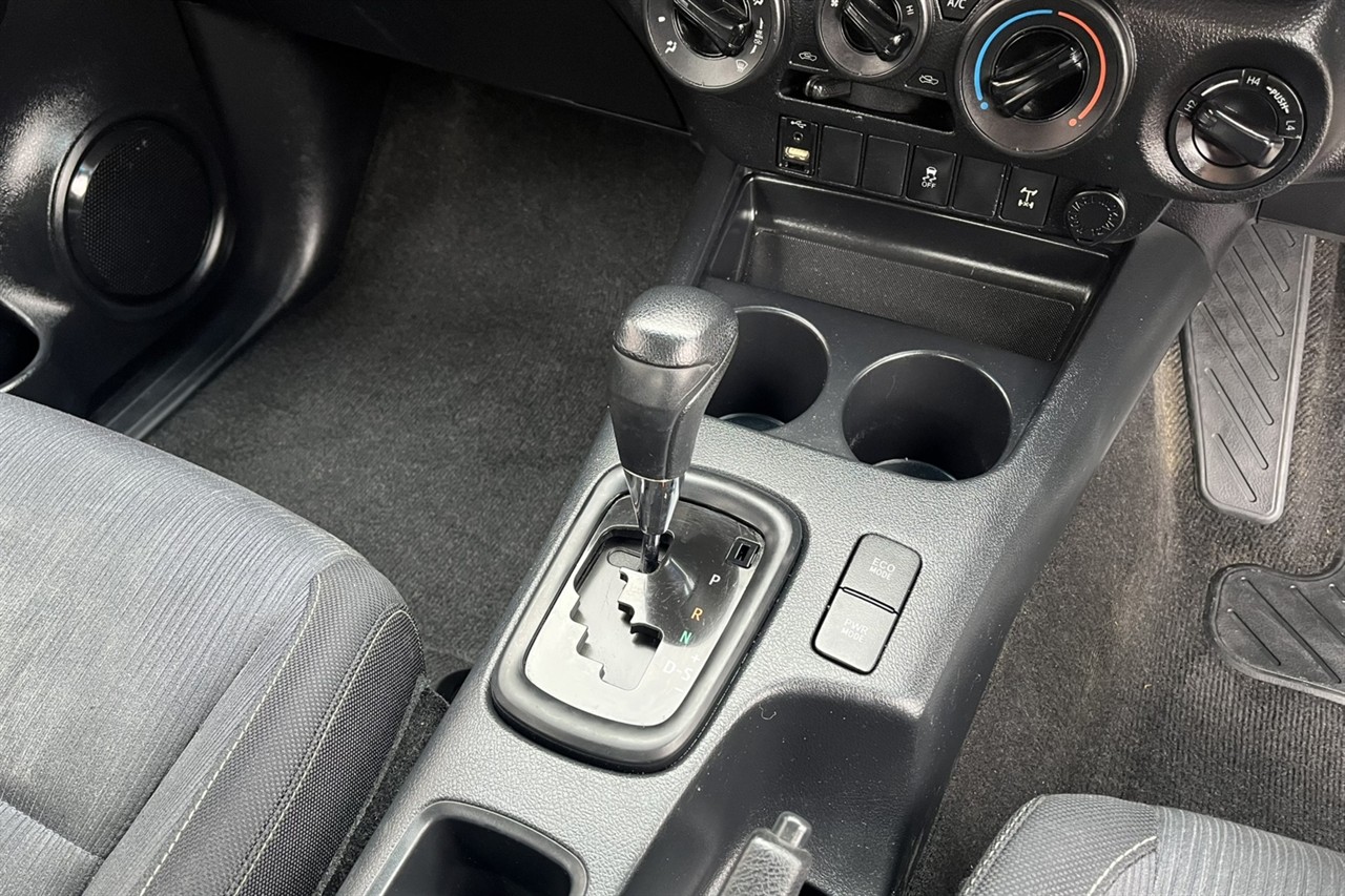 2016 Toyota Hilux