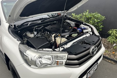 2016 Toyota Hilux - Thumbnail